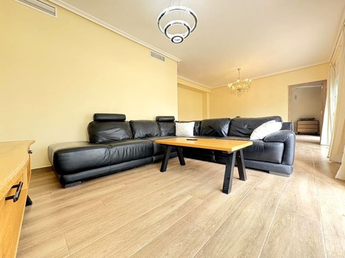 Image No.28-Villa de 4 chambres à vendre à Altaona Golf