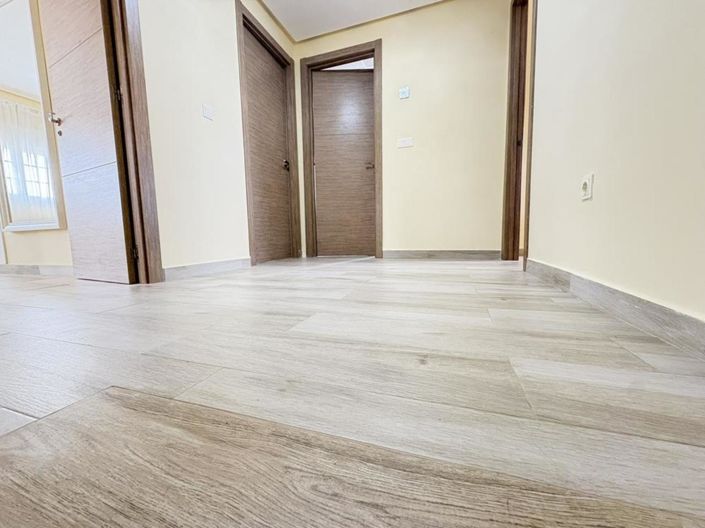 Image No.34-Villa de 4 chambres à vendre à Altaona Golf