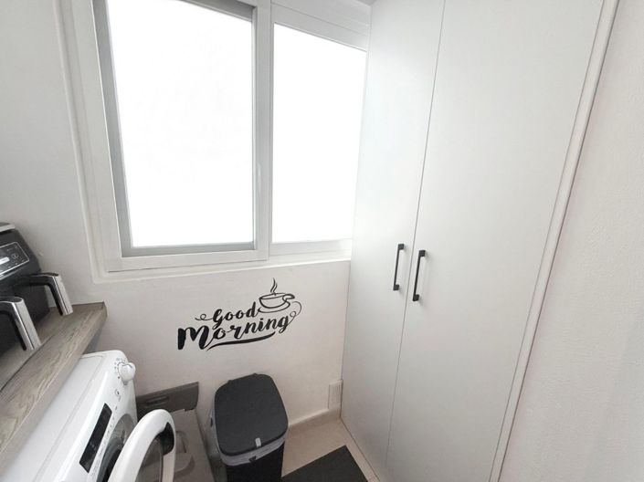 Image No.13-3 Bed Apartment for sale