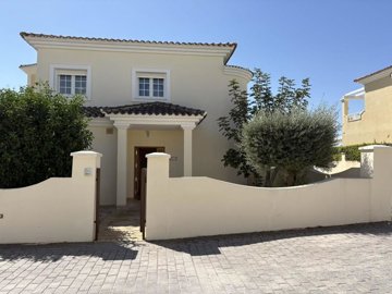 huismetzwembadtekoopmurcia3xlarge