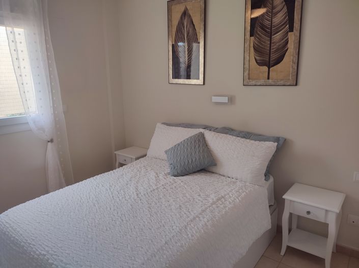 Image No.25-2 Bed Apartment for sale