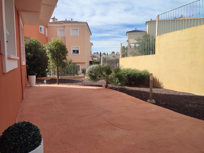 Image No.34-2 Bed Apartment for sale