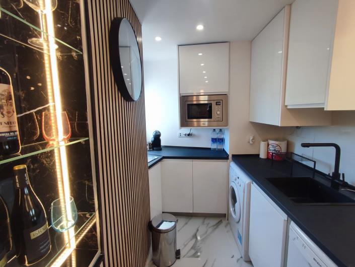 Image No.16-2 Bed Apartment for sale