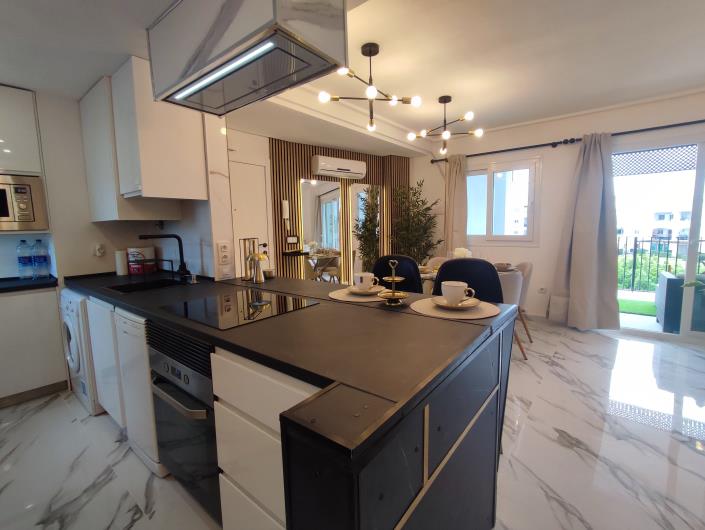 Image No.20-2 Bed Apartment for sale