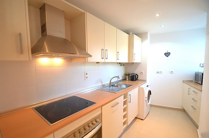 Image No.12-2 Bed Apartment for sale