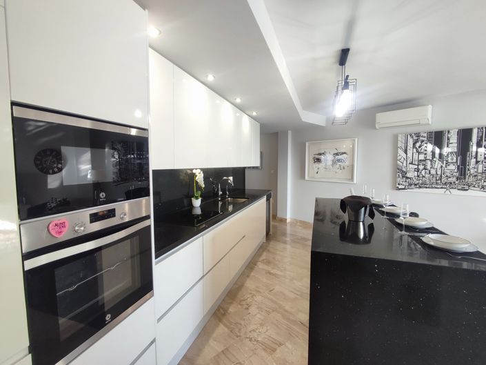 Image No.11-3 Bed Apartment for sale