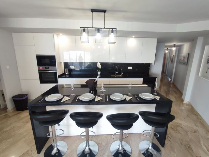 Image No.3-3 Bed Apartment for sale