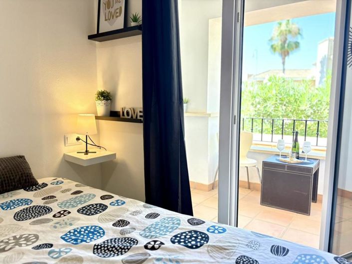 Image No.29-2 Bed Apartment for sale