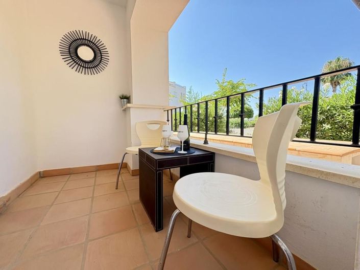 Image No.32-2 Bed Apartment for sale