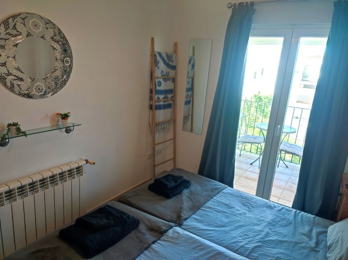 Image No.19-2 Bed Apartment for sale