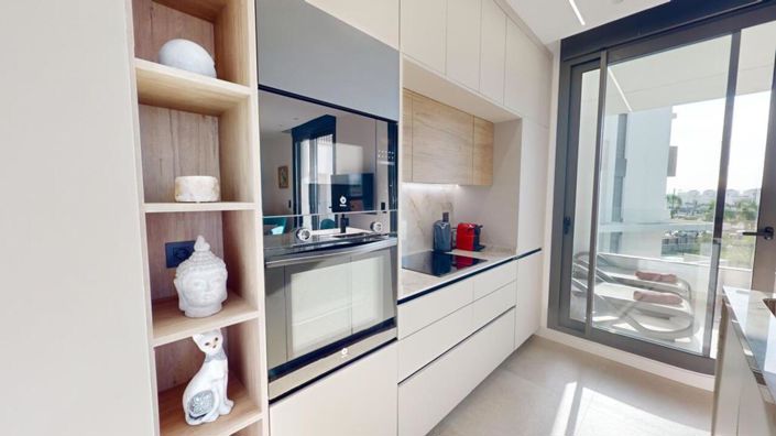 Image No.13-2 Bed Apartment for sale