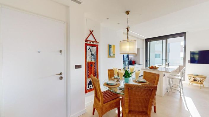 Image No.21-2 Bed Apartment for sale