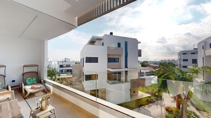 Image No.22-2 Bed Apartment for sale