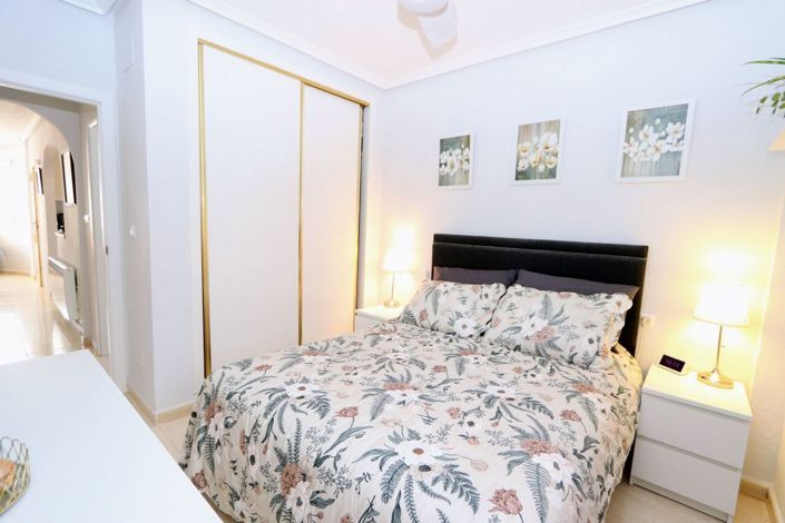 Image No.18-3 Bed Villa for sale