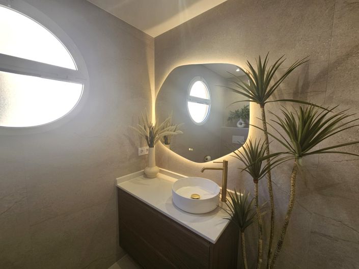 Image No.17-2 Bed Apartment for sale