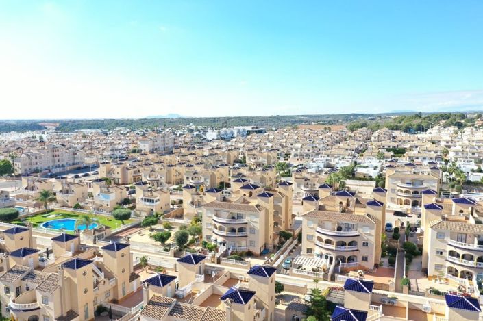 Image No.23-2 Bed Apartment for sale