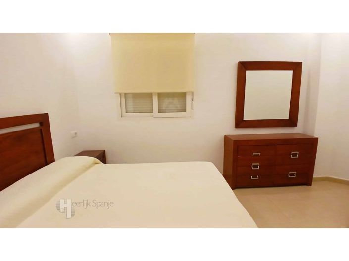 Image No.20-2 Bed Apartment for sale