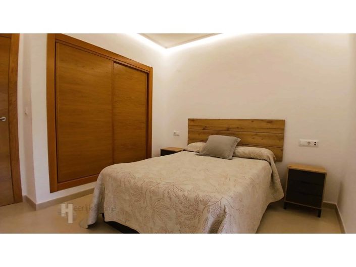 Image No.25-2 Bed Apartment for sale