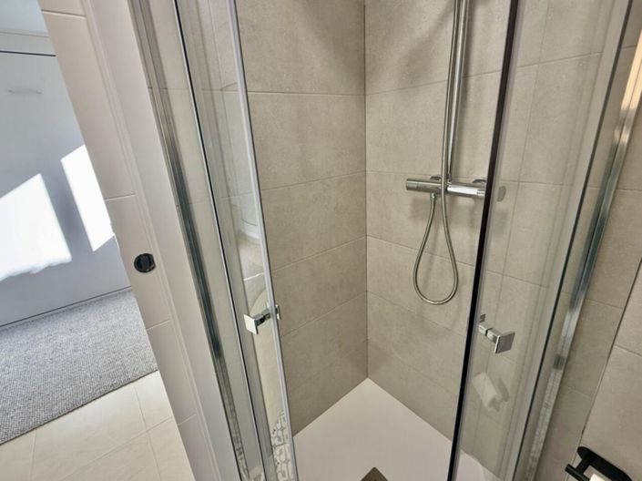 Image No.26-2 Bed Apartment for sale