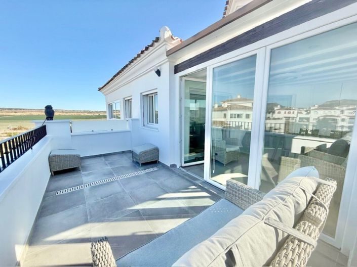 Image No.3-2 Bed Apartment for sale