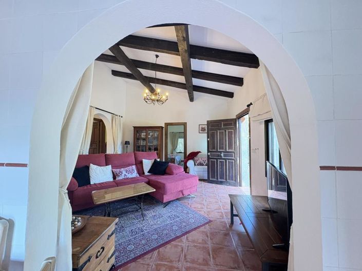 Image No.10-3 Bed Villa for sale