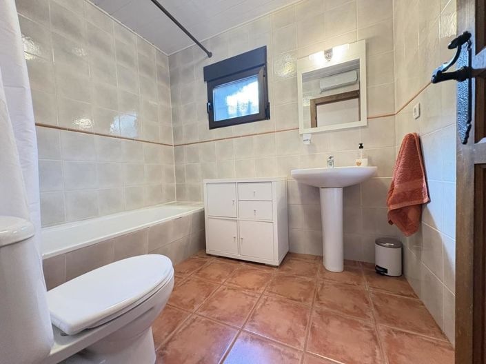 Image No.23-3 Bed Villa for sale