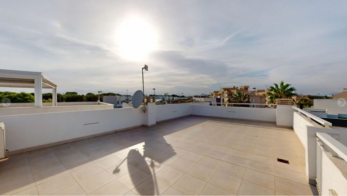 Image No.15-3 Bed Villa for sale