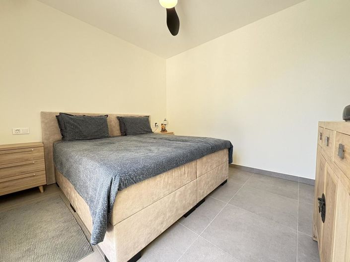 Image No.29-2 Bed Villa for sale