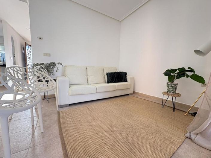 Image No.16-2 Bed Villa for sale