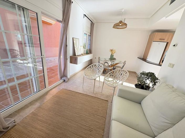 Image No.19-2 Bed Villa for sale