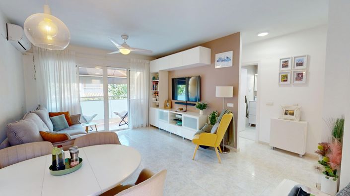 Image No.10-2 Bed Apartment for sale