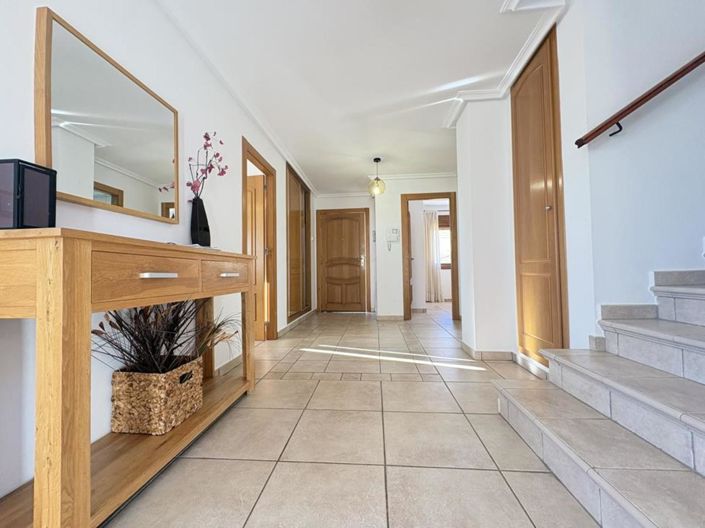 Image No.11-4 Bed Villa for sale