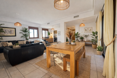 6e435240-2ba7-45c1-8a43-0360a5c458f0copyxlarg