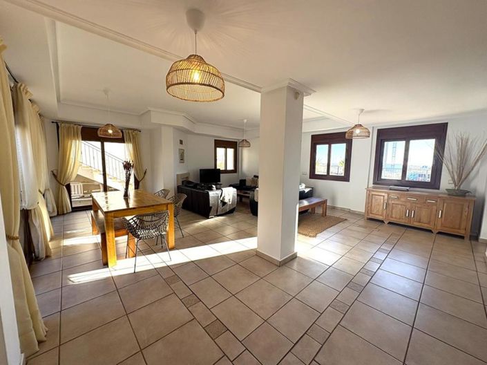 Image No.16-4 Bed Villa for sale