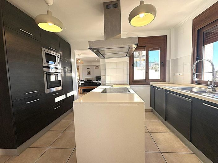 Image No.22-4 Bed Villa for sale