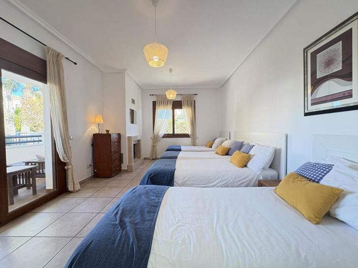 Image No.38-4 Bed Villa for sale