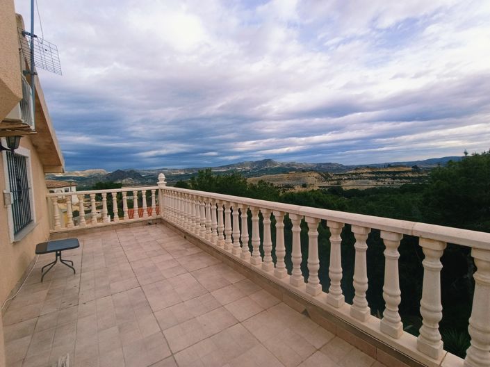 Image No.40-4 Bed Villa for sale