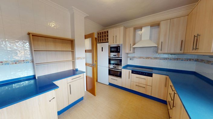 Image No.11-4 Bed Villa for sale