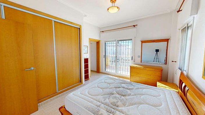 Image No.21-4 Bed Villa for sale