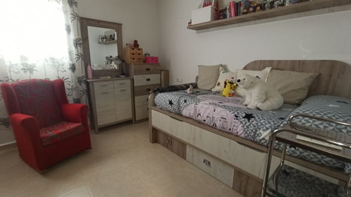 Image No.17-2 Bed Apartment for sale