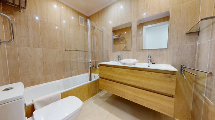 Image No.11-2 Bed Apartment for sale