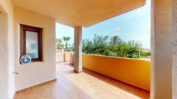 Image No.8-2 Bed Apartment for sale