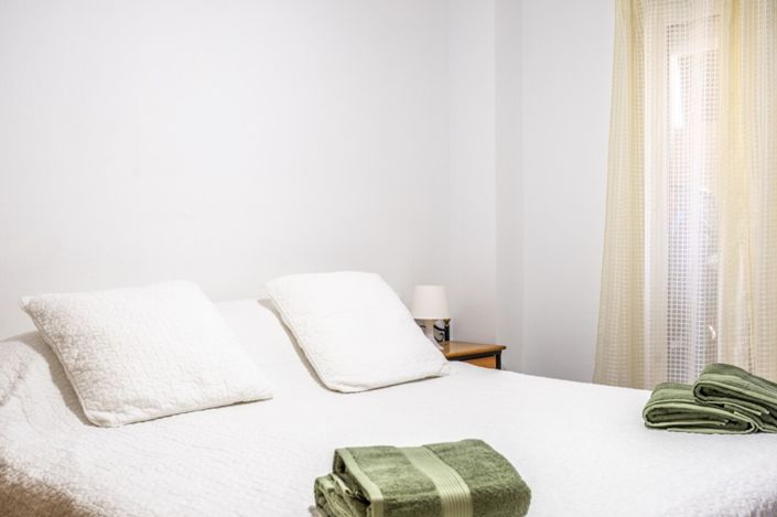 Image No.9-2 Bed Apartment for sale