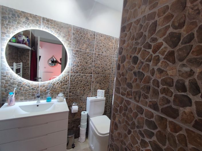 Image No.26-2 Bed Villa for sale