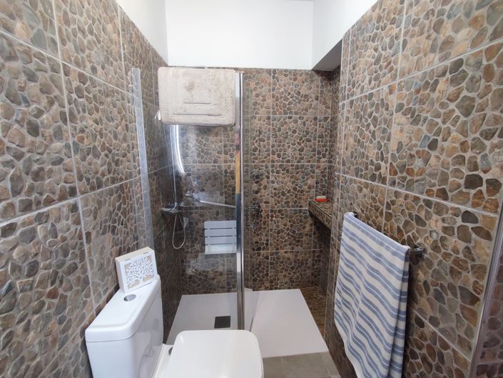 Image No.27-2 Bed Villa for sale