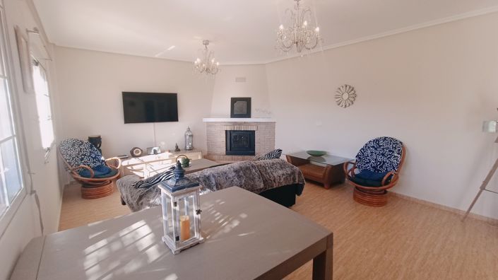 Image No.8-4 Bed Villa for sale