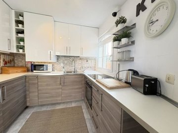 town-house-in-los-urrutias-13-large