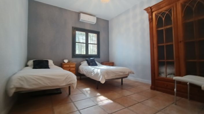 Image No.26-5 Bed Villa for sale