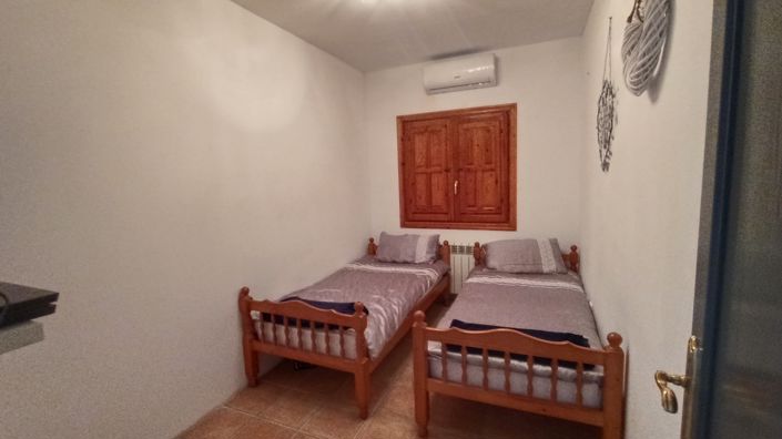 Image No.30-5 Bed Villa for sale