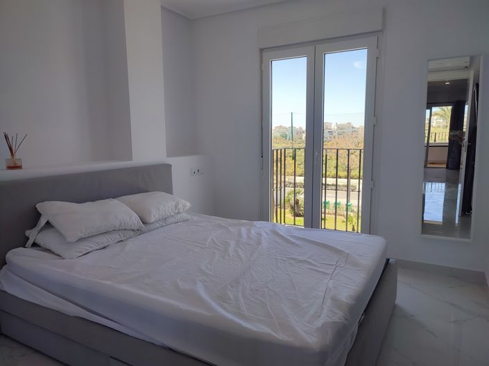 Image No.18-2 Bed Apartment for sale